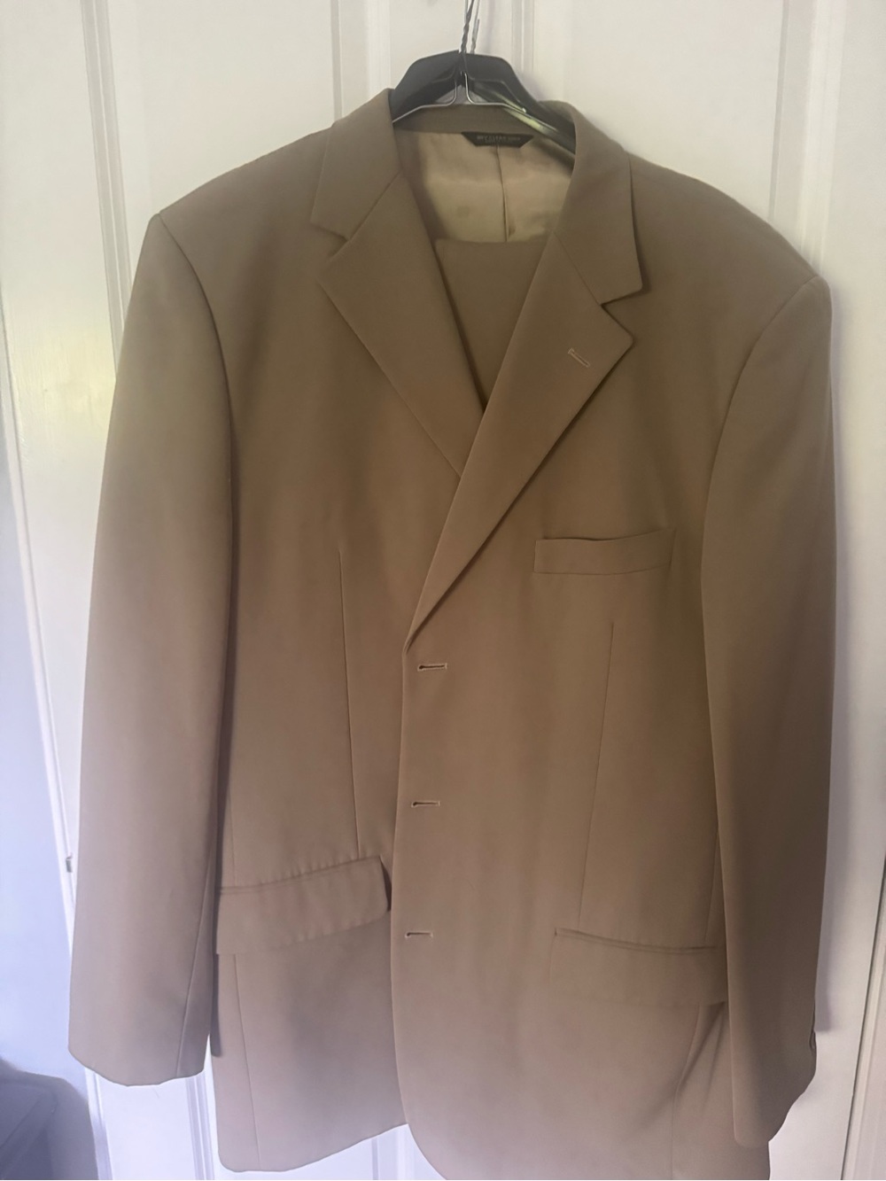 Men's Tan Blazer and matching cuffed pants - Classic Single-Breasted Jacket
